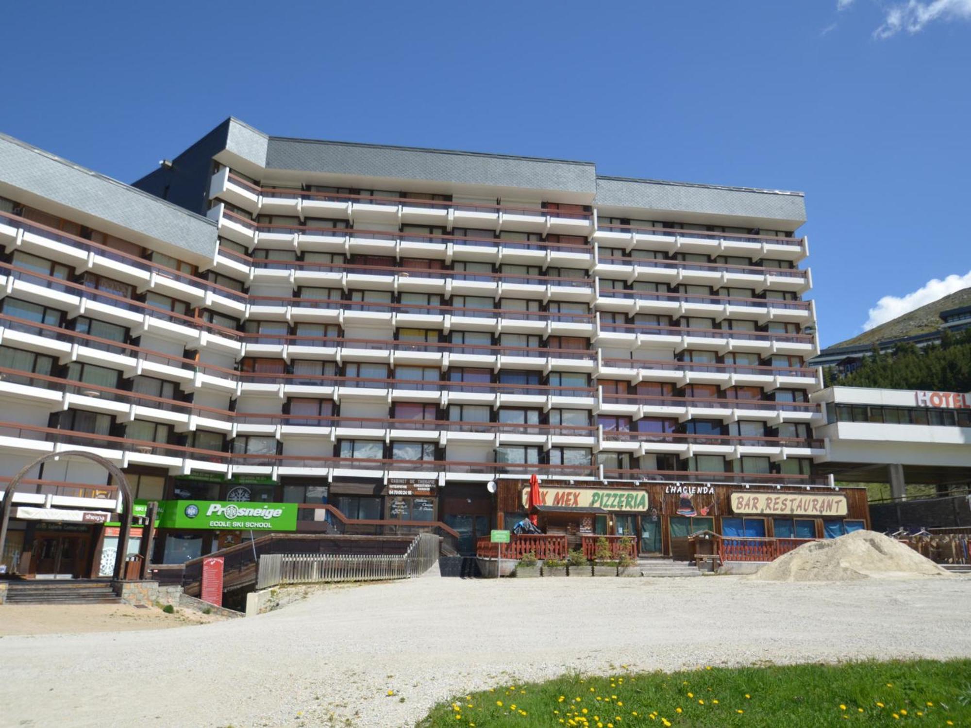 Appartement Les Menuires, 2 pièces, 5 personnes - FR-1-452-249 Saint-Martin-de-Belleville Esterno foto